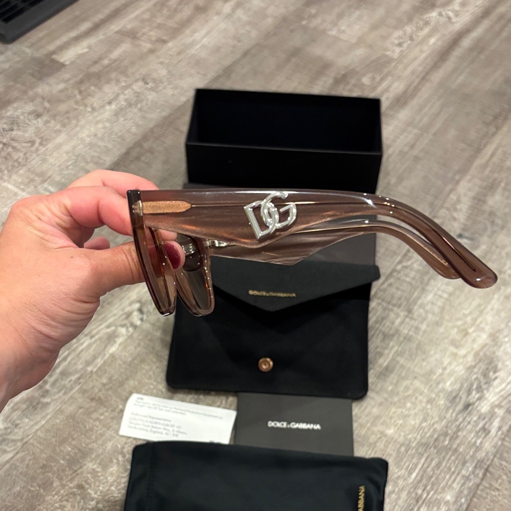 Dolce & Gabbana Sun Glasses - Picture 3 of 5